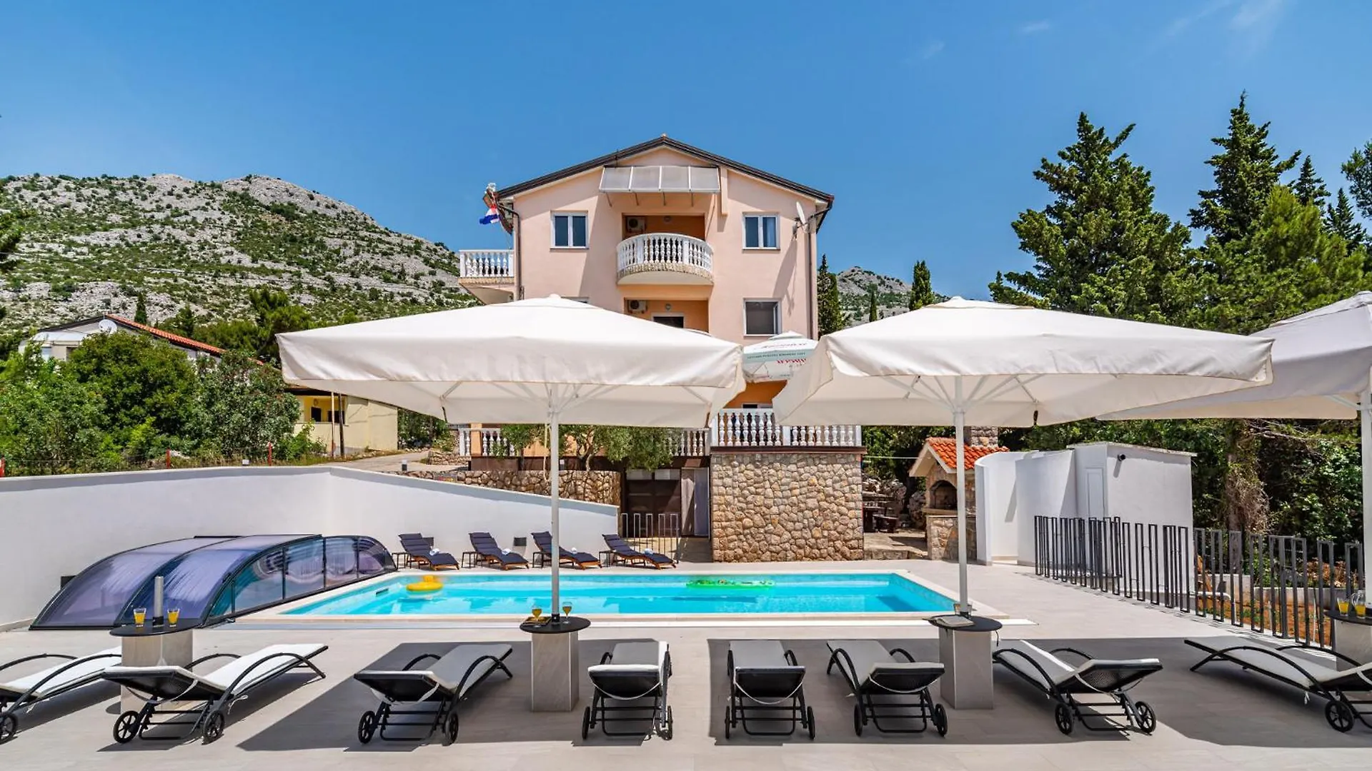 Apartments Prkacin 2 Starigrad Paklenica