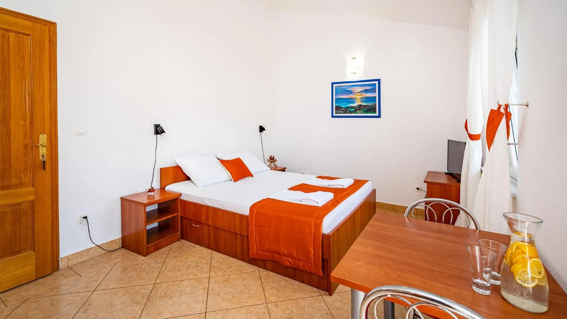 Apartments Prkacin 2 Starigrad Paklenica 0*,