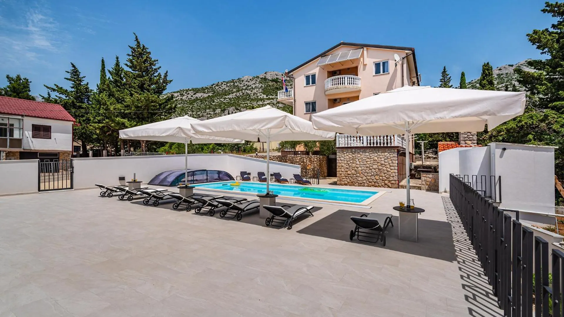 Apartments Prkacin 2 Starigrad Paklenica