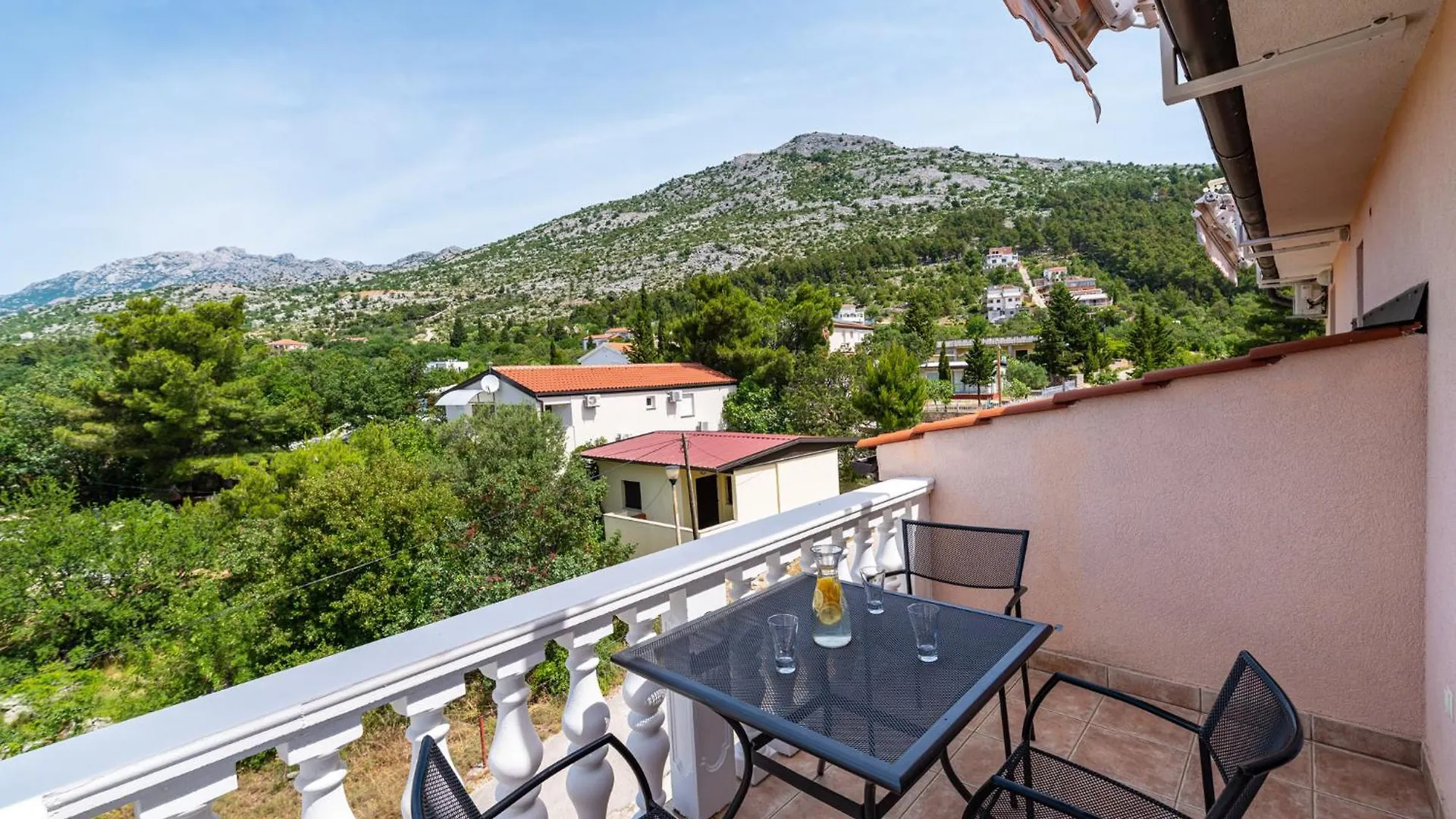 Apartments Prkacin 2 Starigrad Paklenica